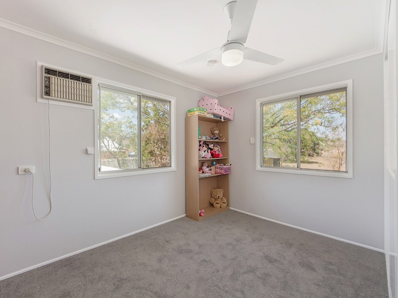 9 GREEN STREET, Lowood QLD 4311