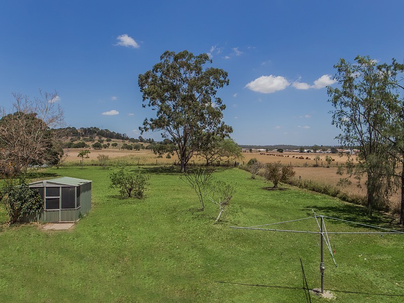 9 GREEN STREET, Lowood QLD 4311