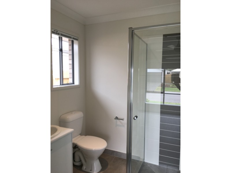 24 HUNTINGDALE, Leichhardt QLD 4305