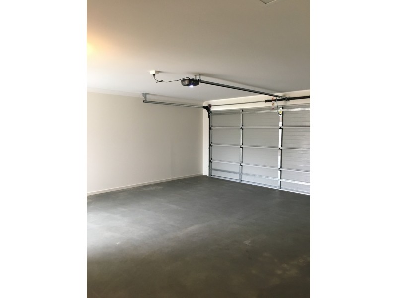 24 HUNTINGDALE, Leichhardt QLD 4305