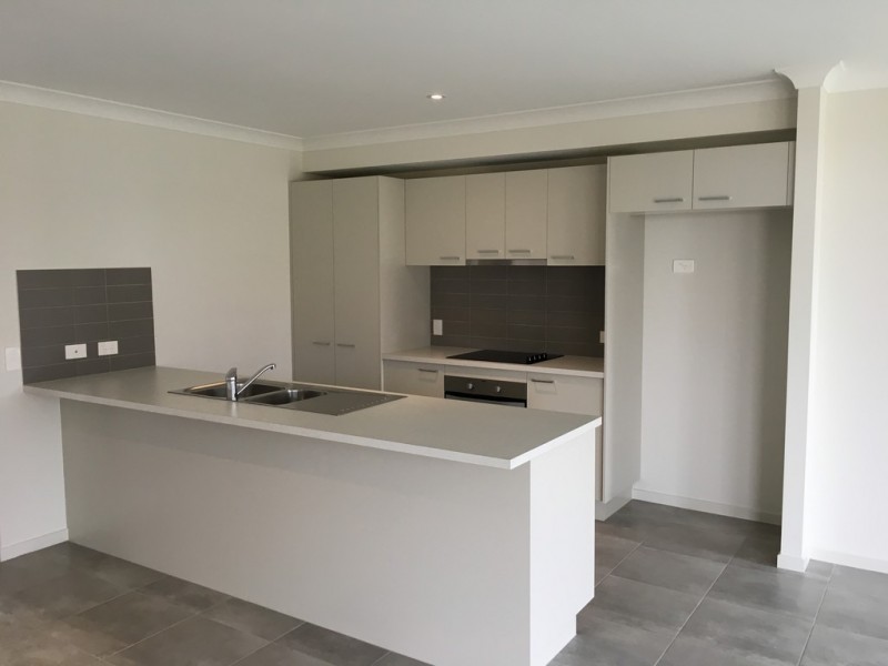 24 HUNTINGDALE, Leichhardt QLD 4305