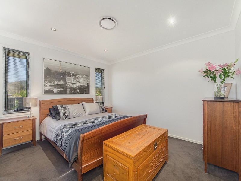 6 TRINITY CRESCENT, Augustine Heights QLD 4300