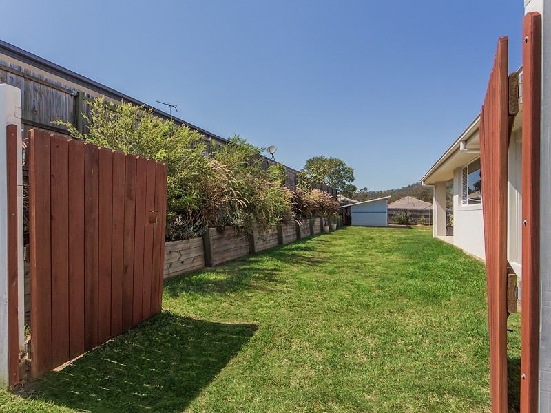 6 TRINITY CRESCENT, Augustine Heights QLD 4300
