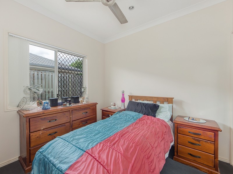 4 BROADWOOD STREET, Fernvale QLD 4306