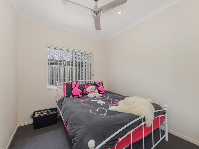 4 BROADWOOD STREET, Fernvale QLD 4306