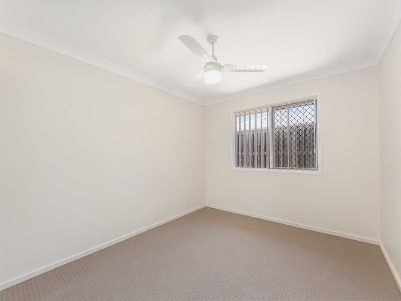 6 COTTONWOOD CRESCENT, Fernvale QLD 4306