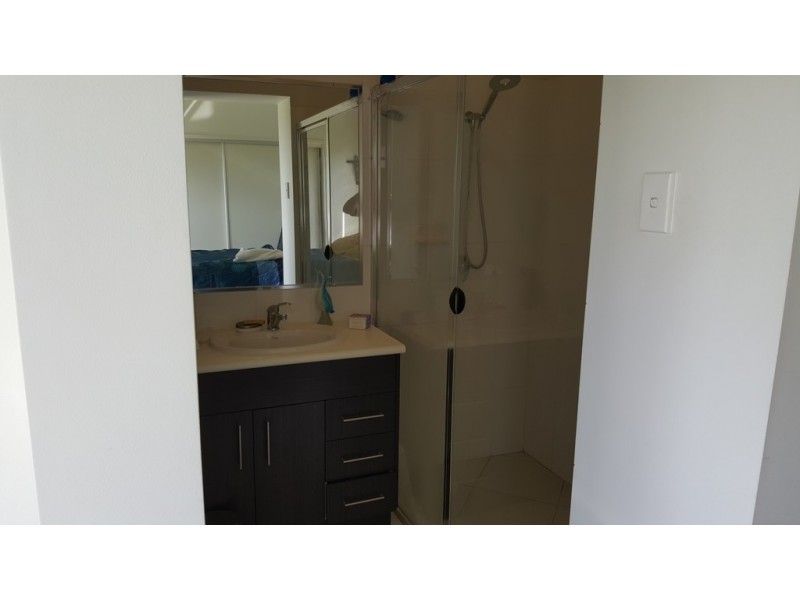 6 DIOR PLACE, Wulkuraka QLD 4305