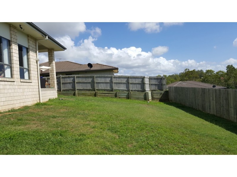 6 DIOR PLACE, Wulkuraka QLD 4305
