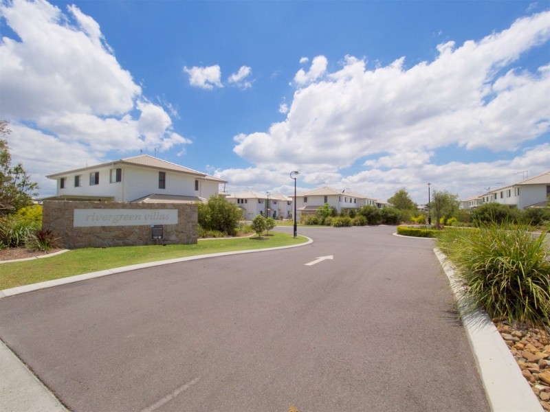 2/51 RIVER ROAD, Bundamba QLD 4304