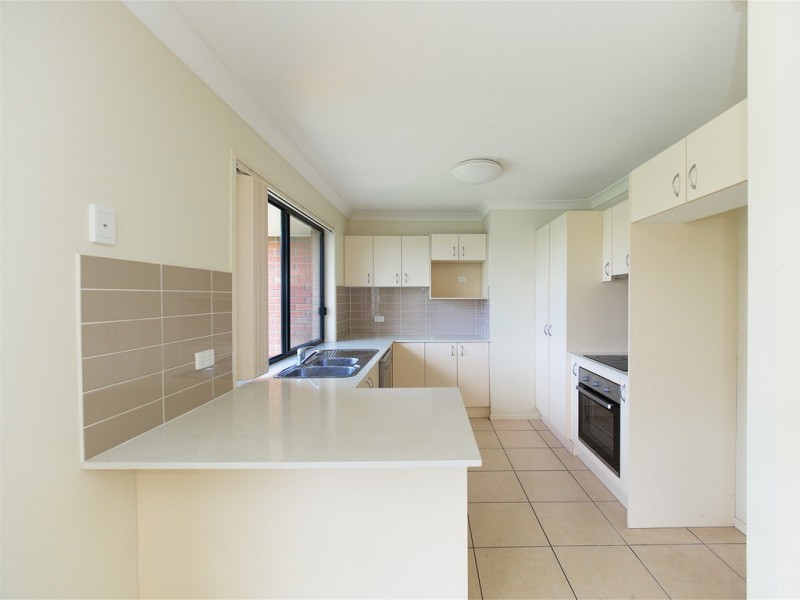 11 BRAY STREET, Lowood QLD 4311