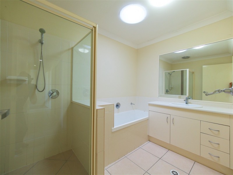 11 BRAY STREET, Lowood QLD 4311