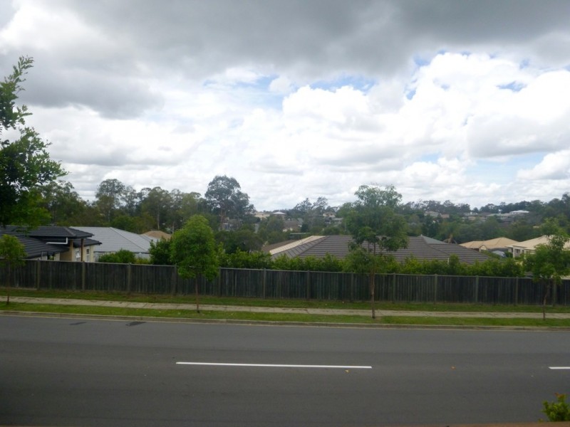 8 Dalewood Place, Moggill QLD 4070