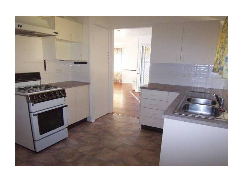 52 Kynance Street, Leichhardt QLD 4305