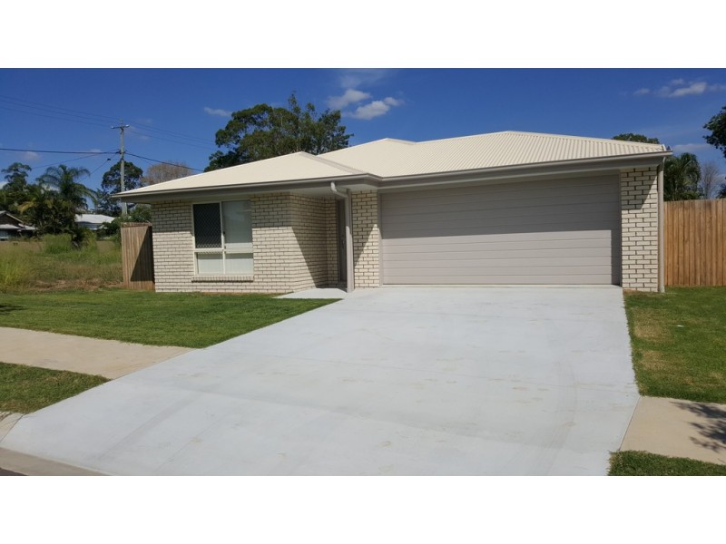 4 CONIFER AVENUE, Brassall QLD 4305
