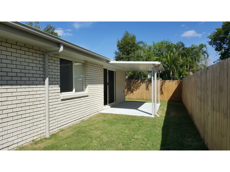 4 CONIFER AVENUE, Brassall QLD 4305