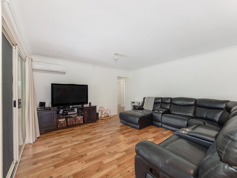 6 NIDUS COURT, Fernvale QLD 4306