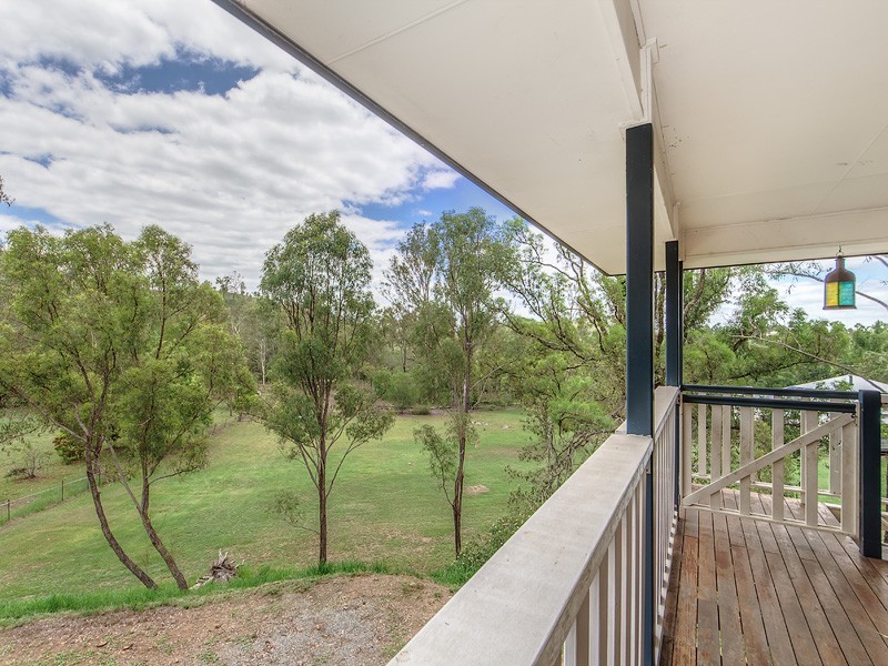 6 NIDUS COURT, Fernvale QLD 4306