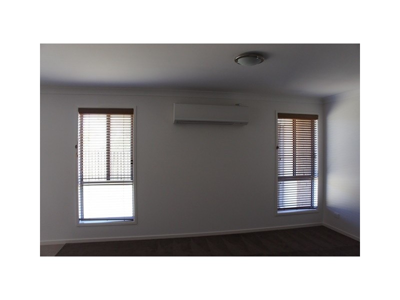 18 Cottonwood Street, Fernvale QLD 4306