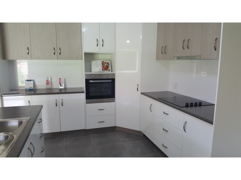 40 CONIFER AVENUE, Brassall QLD 4305