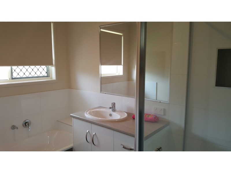 40 CONIFER AVENUE, Brassall QLD 4305