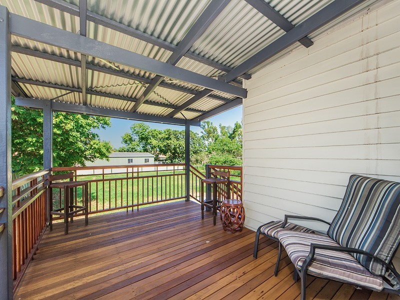 8 MACAULAY STREET, Fernvale QLD 4306
