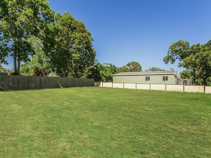 8 MACAULAY STREET, Fernvale QLD 4306