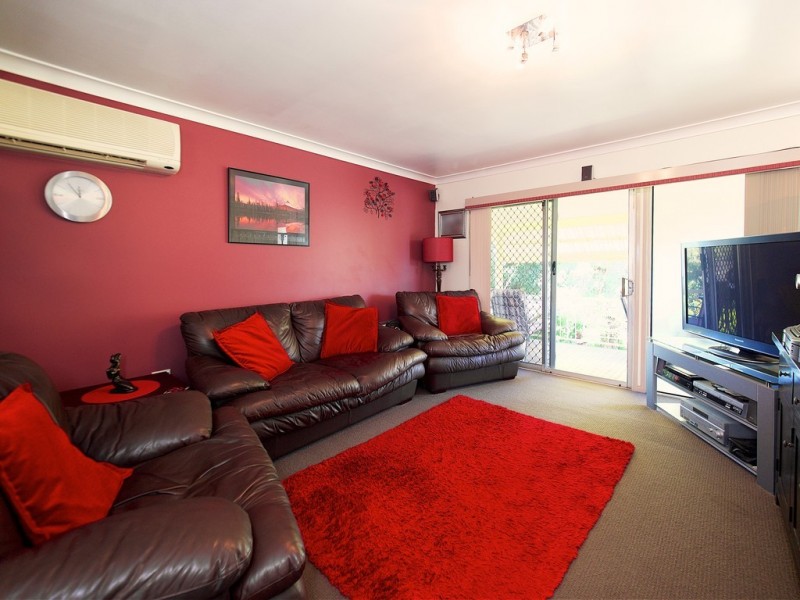 8 BOURKE STREET, Brassall QLD 4305