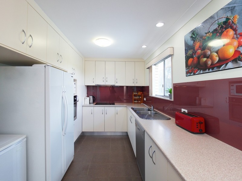 8 BOURKE STREET, Brassall QLD 4305