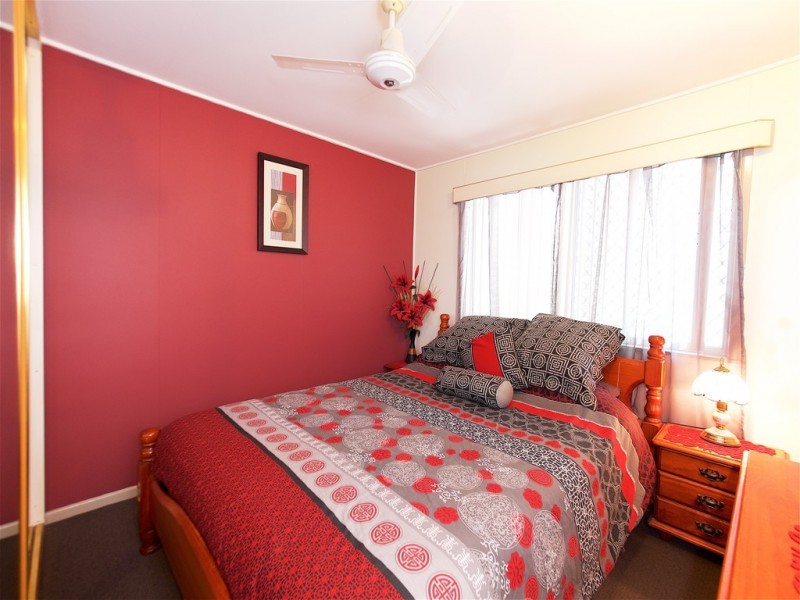 8 BOURKE STREET, Brassall QLD 4305