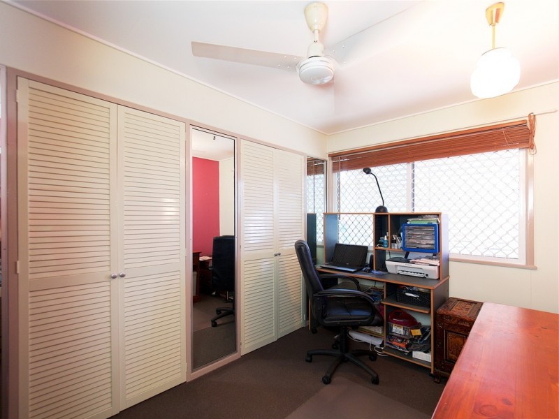 8 BOURKE STREET, Brassall QLD 4305