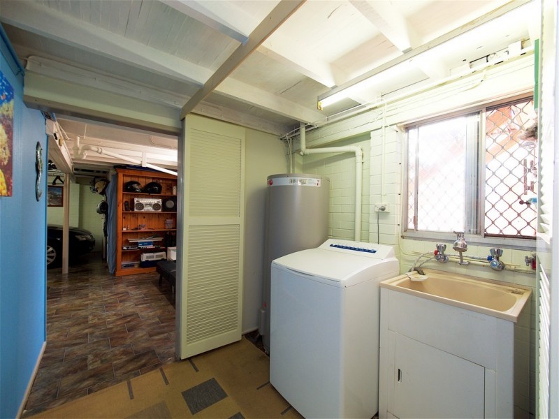 8 BOURKE STREET, Brassall QLD 4305