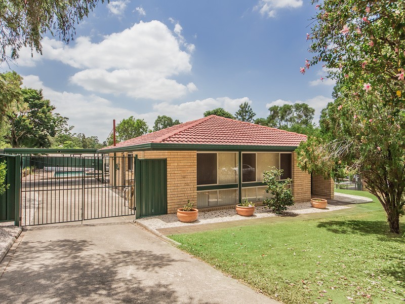 27 SWEETGUM STREET, Bellbowrie QLD 4070