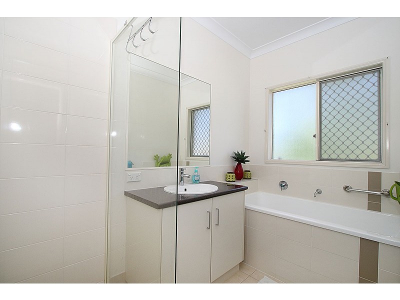 52 ELKHORN STREET, Fernvale QLD 4306