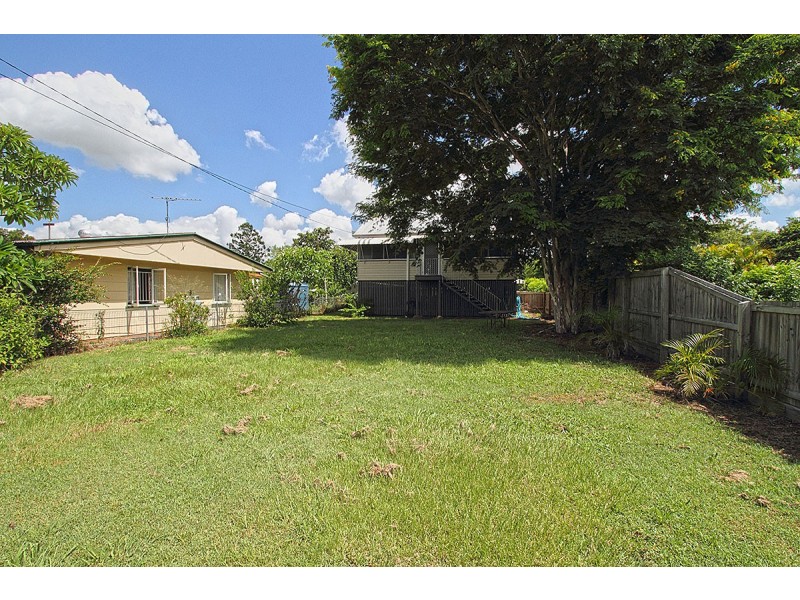 31B WOODFORD STREET, One Mile QLD 4305