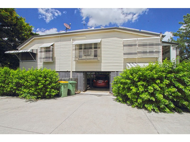 31B WOODFORD STREET, One Mile QLD 4305