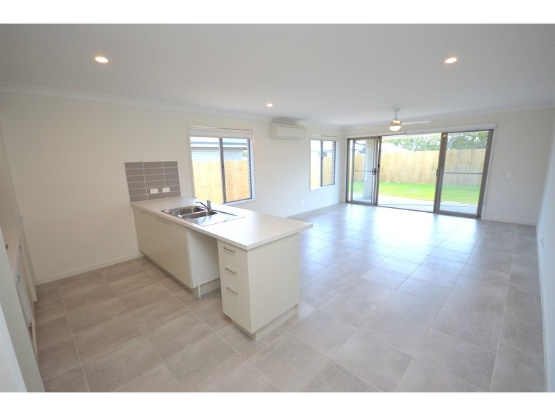 152 bushtucker Road, Berrinba QLD 4117
