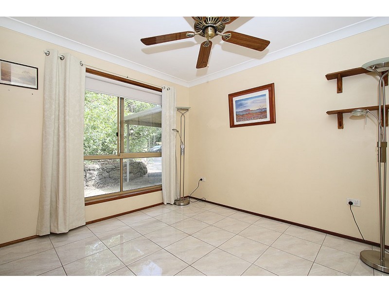 13 DOUGLAS COURT, Karalee QLD 4306
