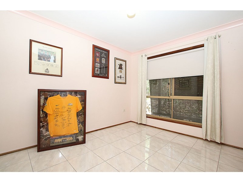 13 DOUGLAS COURT, Karalee QLD 4306