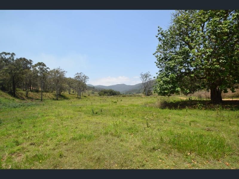 317 SIM JUE CREEK ROAD, Dundas QLD 4306