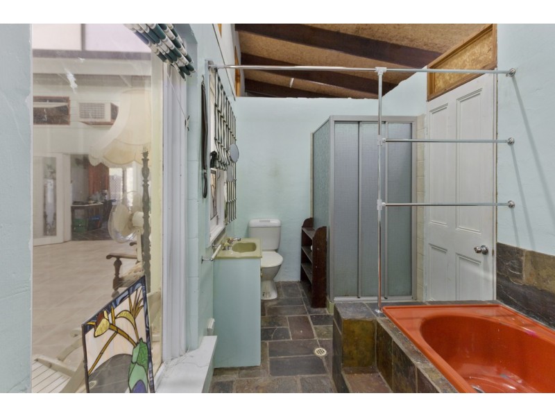 32 CLIVE STREET, Fernvale QLD 4306