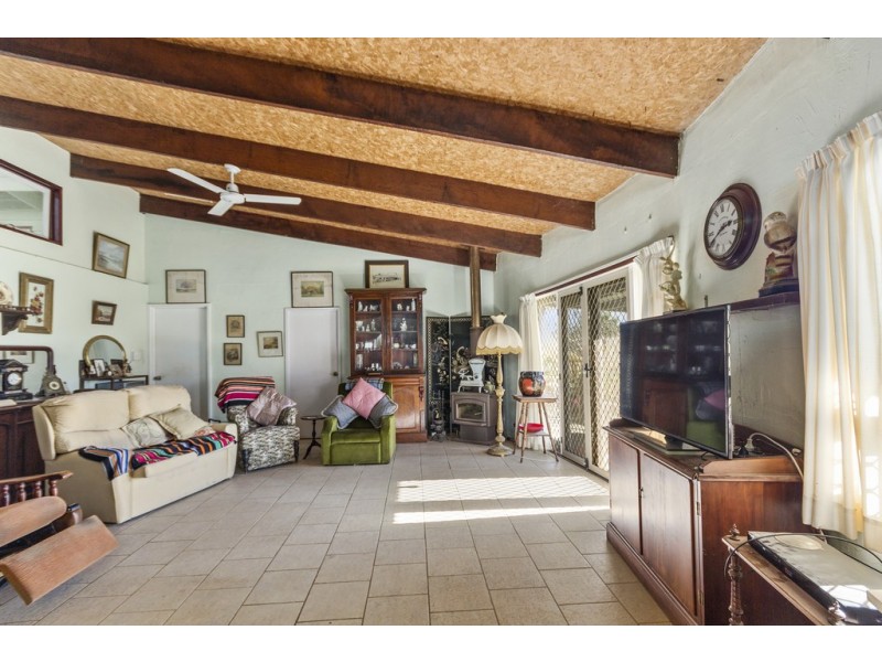 32 CLIVE STREET, Fernvale QLD 4306