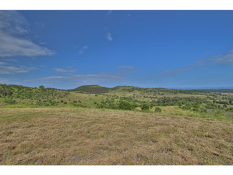 33 LOWOOD HILLS ROAD, Lowood QLD 4311