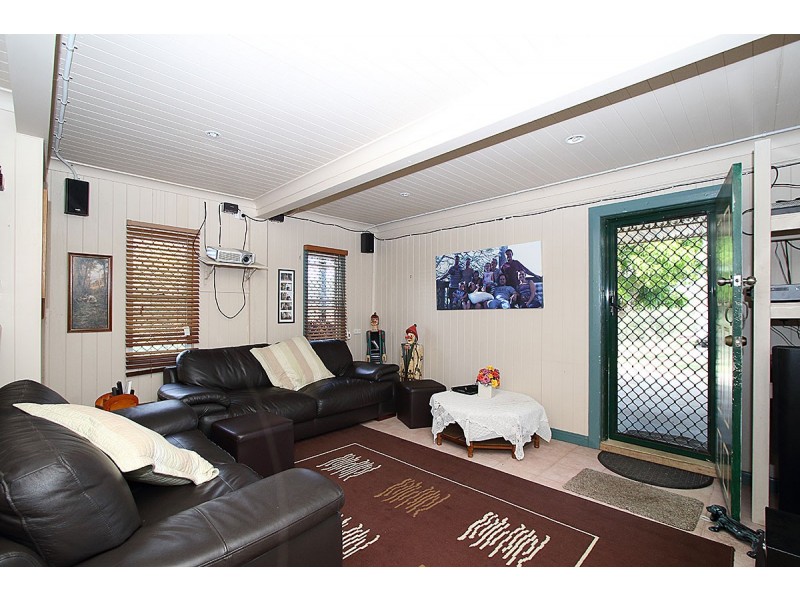 33 LOWOOD HILLS ROAD, Lowood QLD 4311