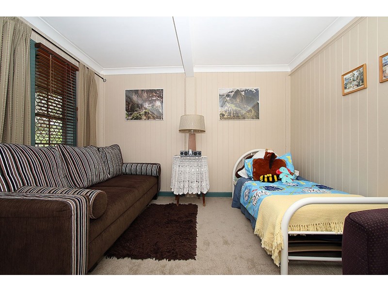 33 LOWOOD HILLS ROAD, Lowood QLD 4311