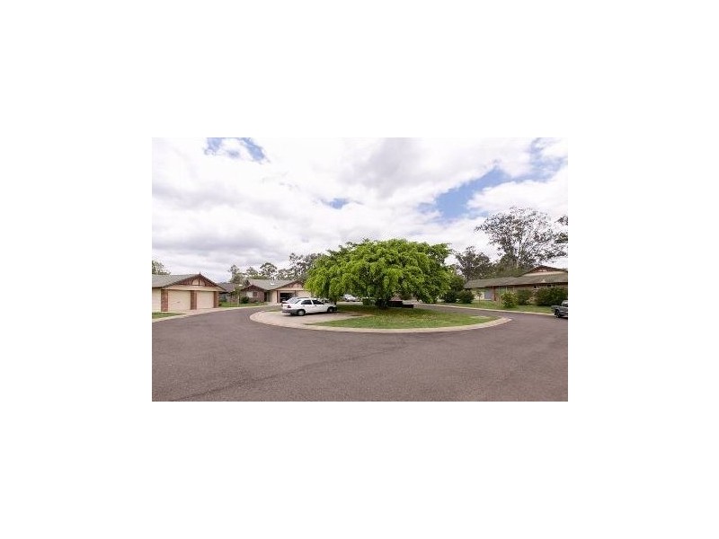 33/5 Spalding Cres, Goodna QLD 4300