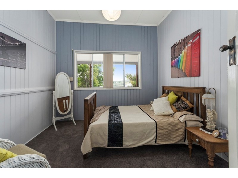 61 HENDERSON ROAD, Lanefield QLD 4340