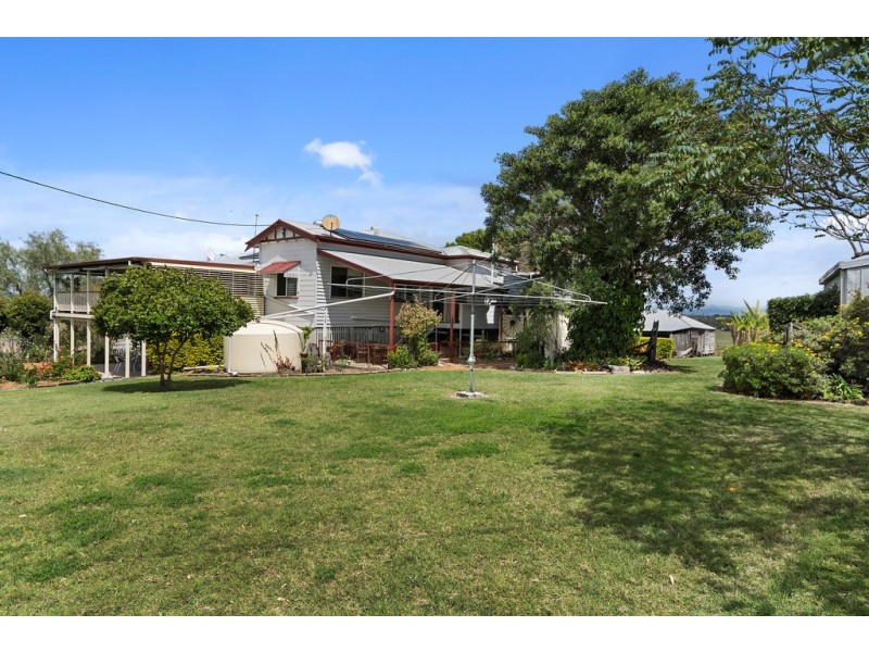 61 HENDERSON ROAD, Lanefield QLD 4340