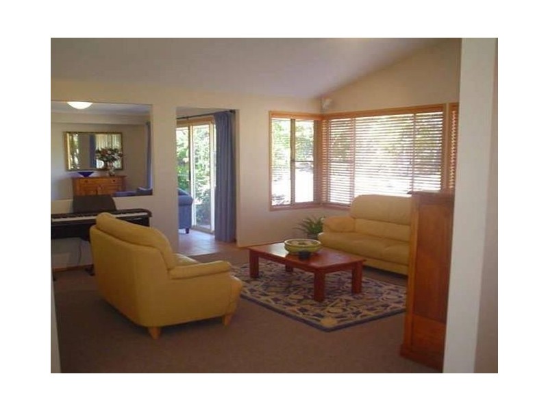 29 Church Road, Bellbowrie QLD 4070