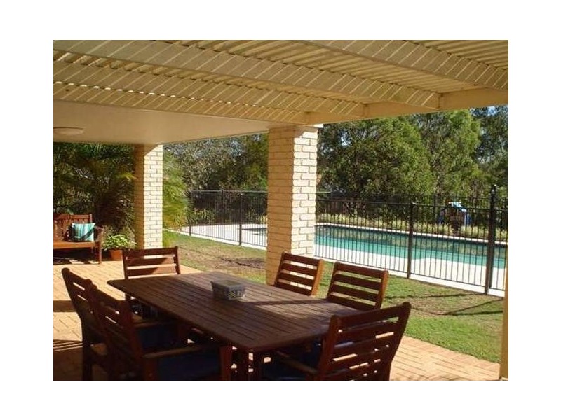 29 Church Road, Bellbowrie QLD 4070