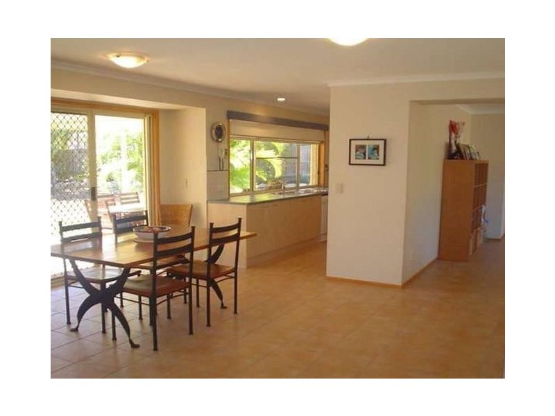 29 Church Road, Bellbowrie QLD 4070